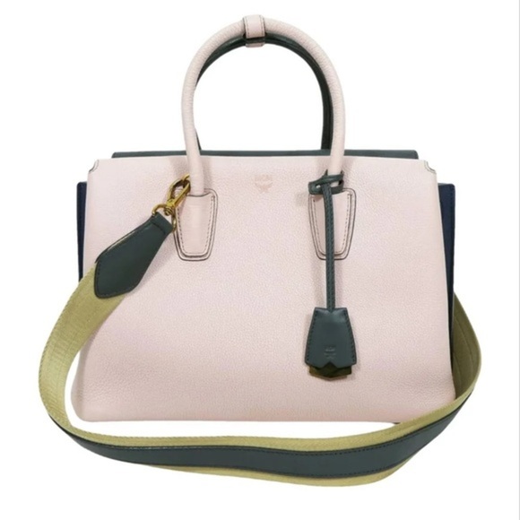 MCM  Bag - Picture 1 of 17